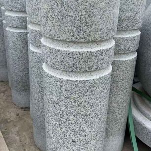 太原 芝麻白花岗岩挡车柱、隔离柱多少钱
