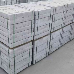 太原芝麻白路沿石