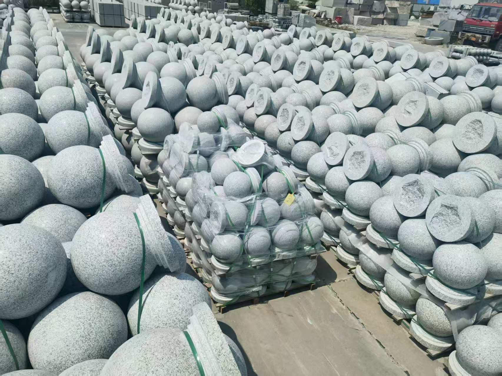 太原 花岗岩实心圆球，石球，挡车球，挡车石，车止石，路障石。