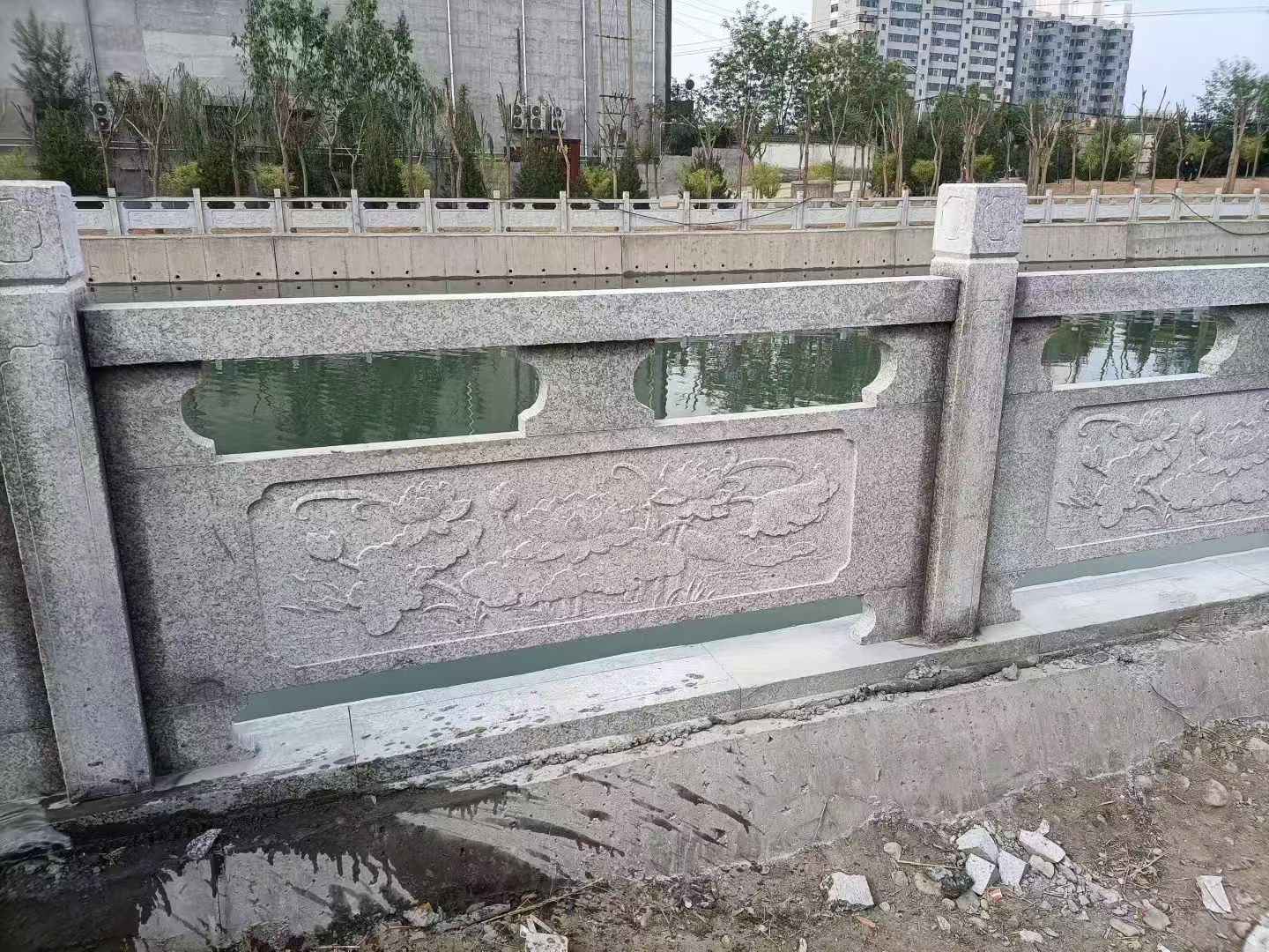 太原 芙蓉白大花桥梁、河道，石材栏杆、围栏、护栏