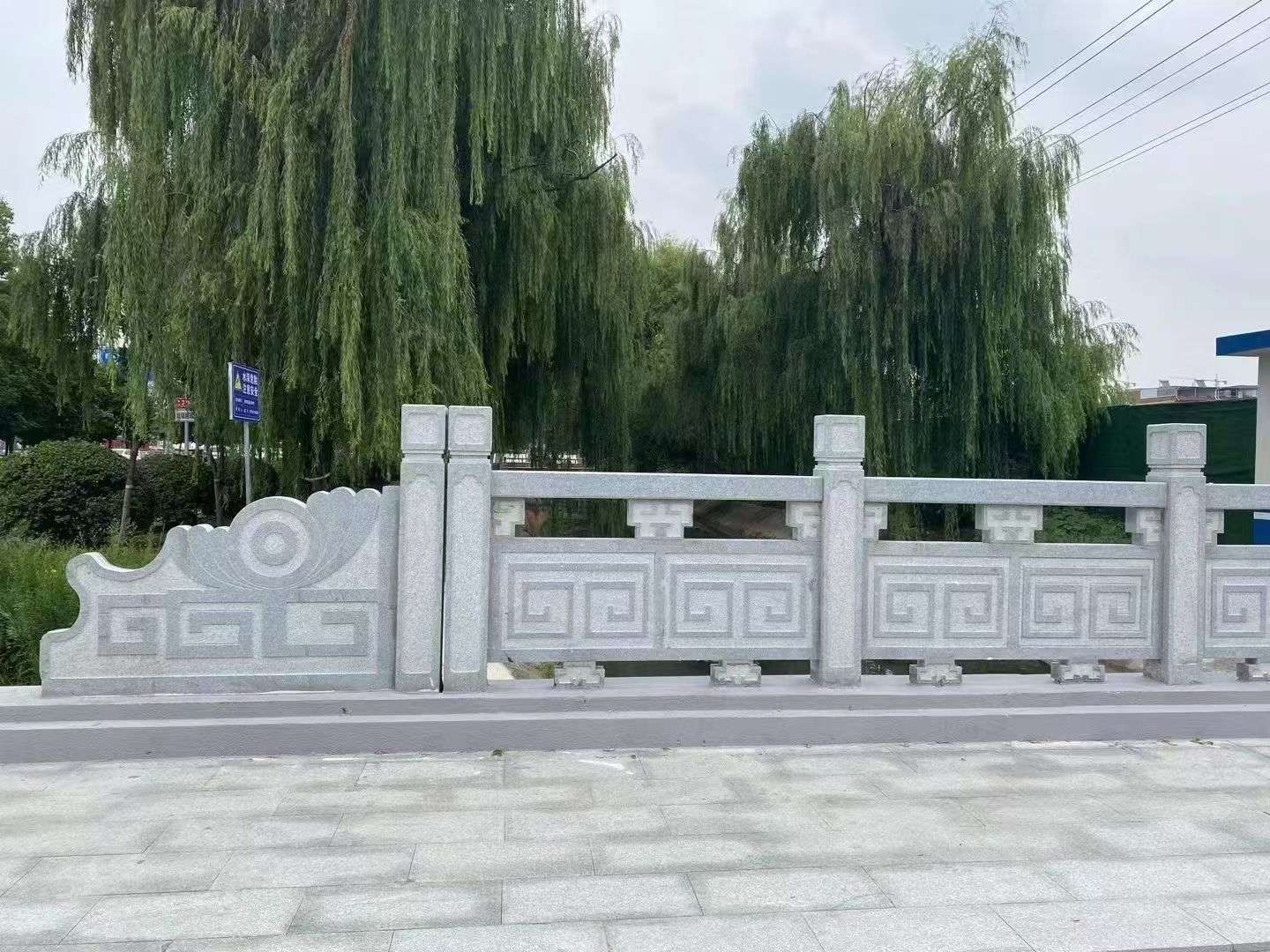 太原 芝麻灰桥栏杆、河道栏杆安装效果