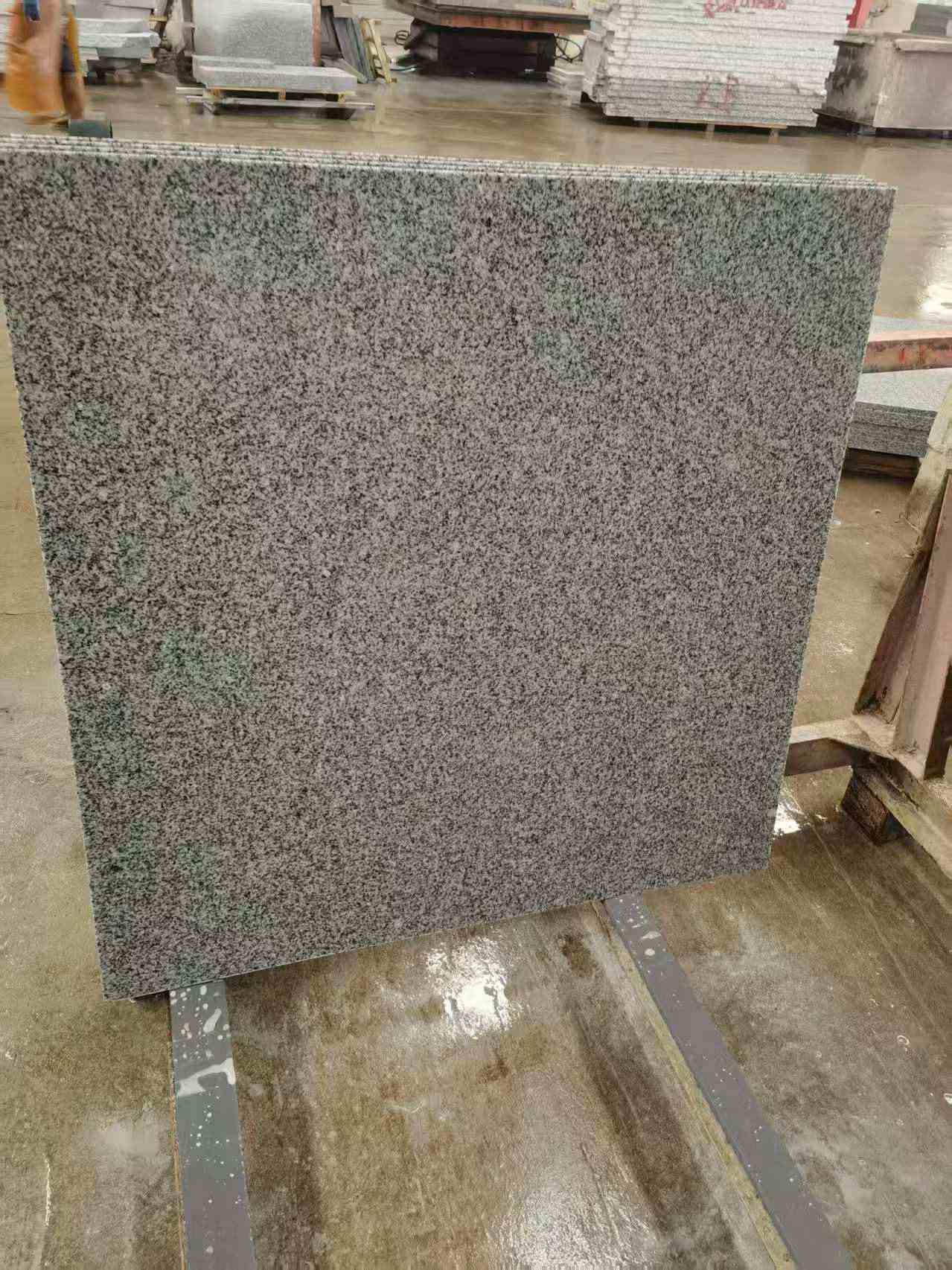 太原 芝麻白光面900*900，高地铁标准