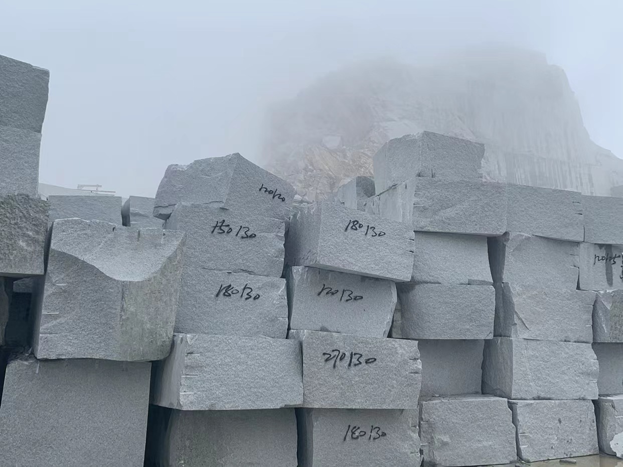 太原芝麻白花岗石